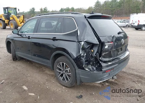 2019 Volkswagen Tiguan 2.0T Se/2.0T Sel/2.0T Sel R-Line/2.0T Sel R-Line Black из США, поврежденный, VIN 3VV2B7AX1KM016264